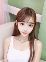 ゆい(19)の写真1